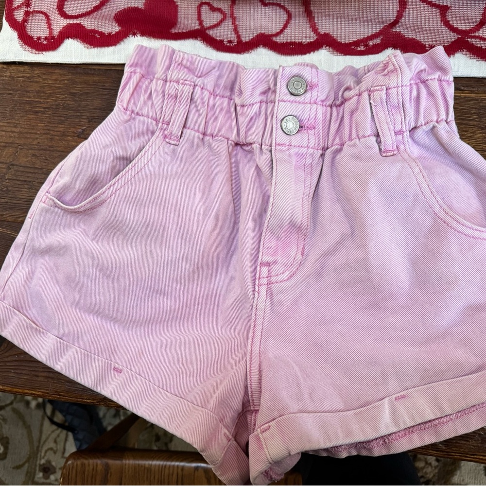 PacSun size small Light Pink Mom Jean shorts washed never worn no stains
